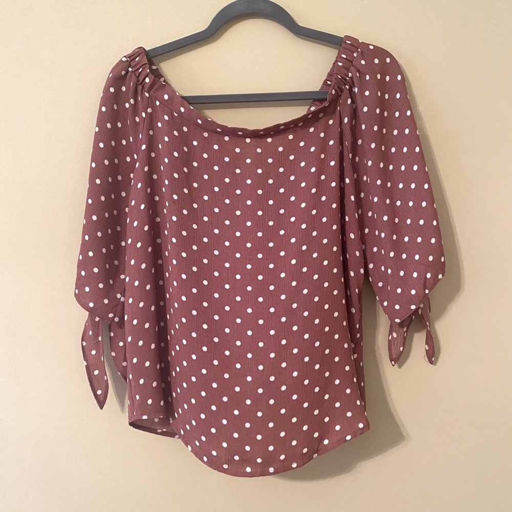 Maroon and white over the shoulder top